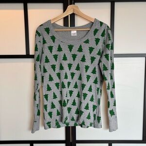 Hanna Andersson Women Large pajama top long sleeve pine trees.Gray/green.Cotton